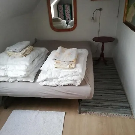 Byhus Lejlighed 1.sal *